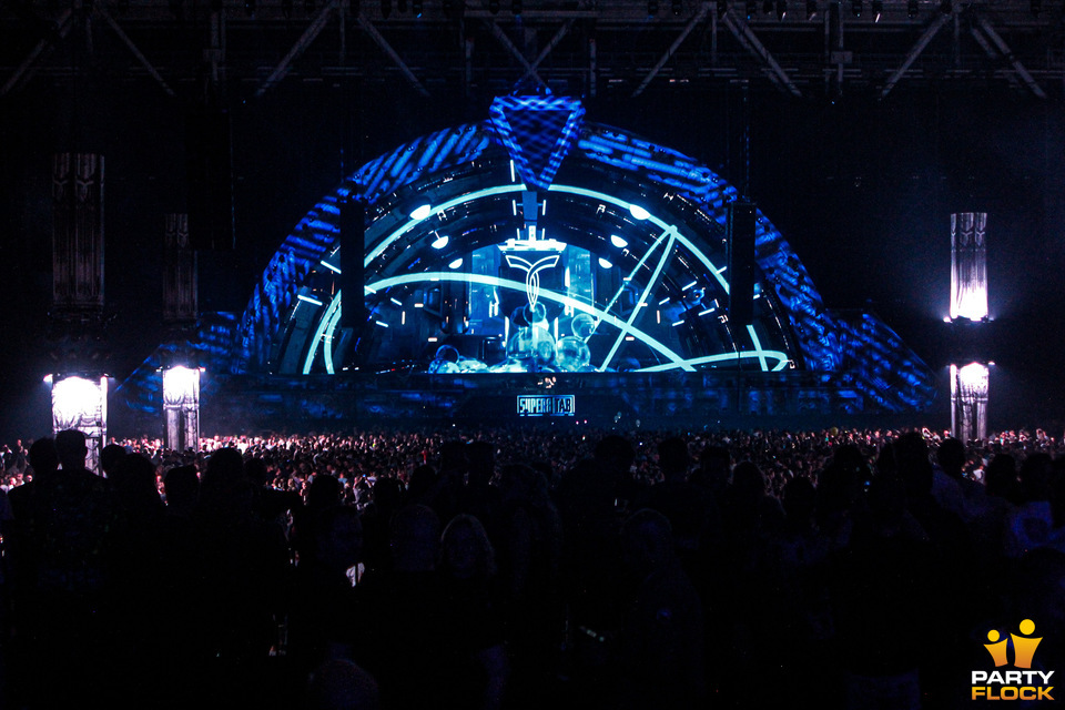 foto Transmission, 2 december 2023, GelreDome