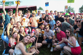 Zwarte Cross foto