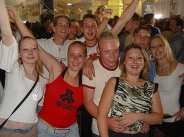 foto Defqon.1 Festival, 19 juni 2004, Almeerderstrand, Almere #102507