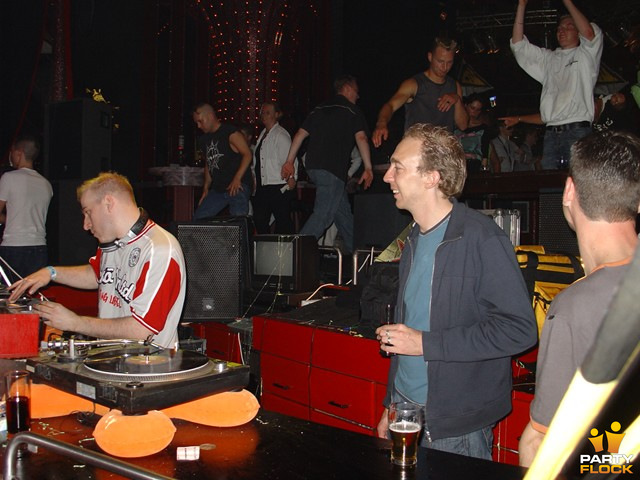 foto High Voltage, 25 juni 2004, Locomotion, met Vince