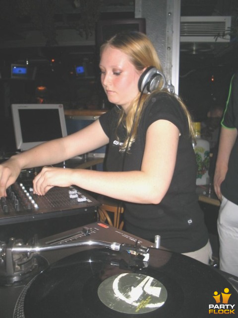 foto I Hate Trance, 2 juli 2004, The Shaker, met Miss Hysteria