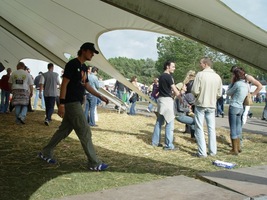 foto Awakenings Festival, 3 juli 2004, Spaarnwoude, deelplan Houtrak, Halfweg #104747