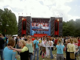 foto Awakenings Festival, 3 juli 2004, Spaarnwoude, deelplan Houtrak, Halfweg #104796
