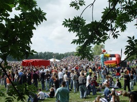 foto Awakenings Festival, 3 juli 2004, Spaarnwoude, deelplan Houtrak, Halfweg #104826