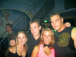 foto Hardhouse Revolution, 9 juli 2004, De Waakzaamheid, Koog aan de Zaan #105222