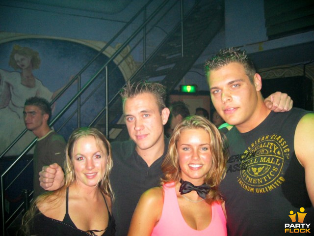 foto Hardhouse Revolution, 9 juli 2004, De Waakzaamheid