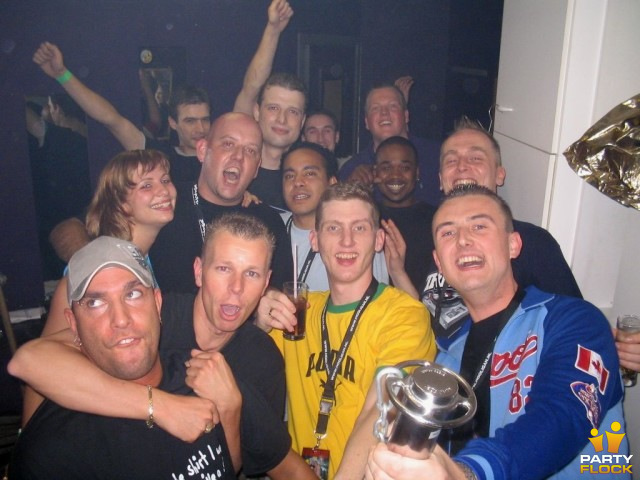 foto Van God Los!, 16 juli 2004, Carte Blanche, met Devastator, X-Ray