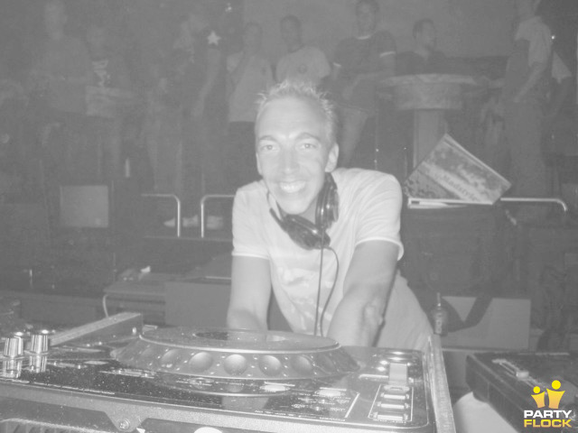 Foto's Summer of Hardstyle!, 30 juli 2004, Locomotion, Zoetermeer