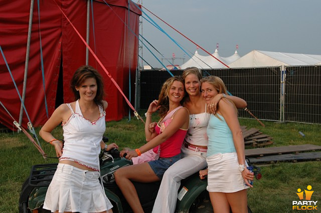 Foto's Dance Valley, 7 augustus 2004, Spaarnwoude, Velsen-Zuid