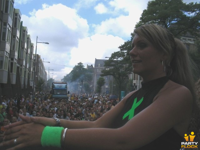 foto FFWD Heineken Dance Parade, 14 augustus 2004, Centrum Rotterdam