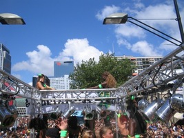 foto FFWD Heineken Dance Parade, 14 augustus 2004, Centrum Rotterdam, Rotterdam #110365