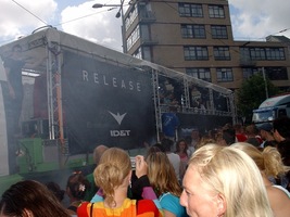 foto FFWD Heineken Dance Parade, 14 augustus 2004, Centrum Rotterdam, Rotterdam #110787