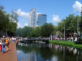 foto FFWD Heineken Dance Parade, 14 augustus 2004, Centrum Rotterdam, Rotterdam #110834