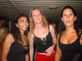 foto Sins at FFWD, 14 augustus 2004, Partyship Valencia, Rotterdam #110991
