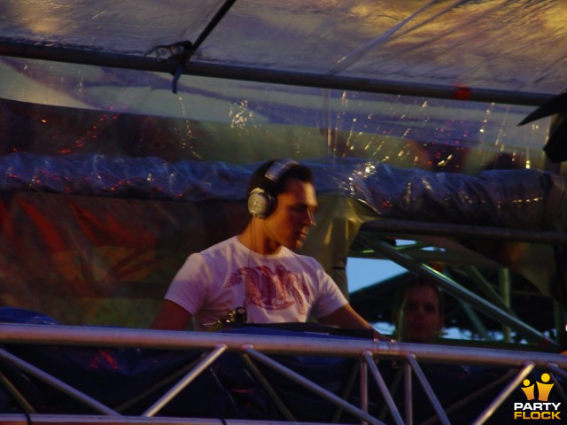 foto Mystery Land, 21 augustus 2004, Voormalig Floriadeterrein, met Tiësto