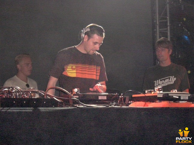 foto Technova Festival, 11 september 2004, Atlantisstrand, met Todd Bodine