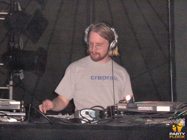 foto Technova Festival, 11 september 2004, Atlantisstrand, met Stewart Walker