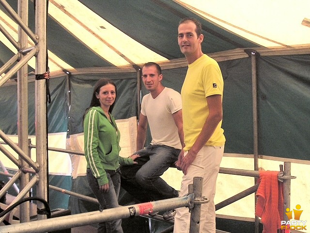 foto Technova Festival, 11 september 2004, Atlantisstrand, met Melissa Nikita, Michel (Abstract)