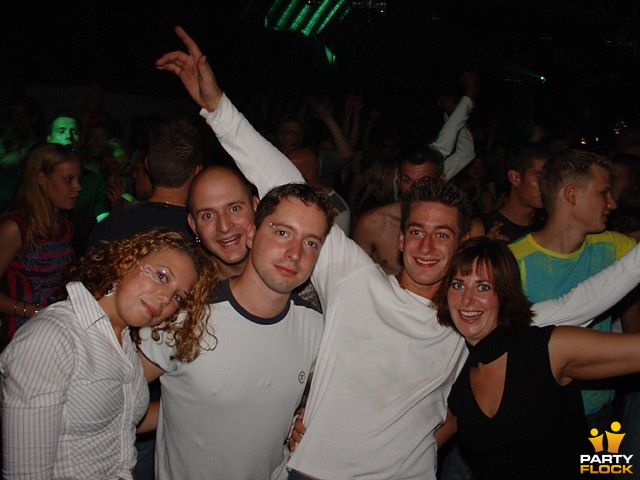 foto Q-BASE, 18 september 2004, Airport Weeze