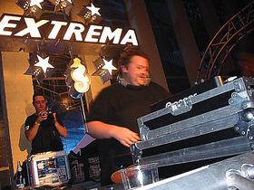 Foto's Extrema, 9 oktober 2004, Koningshof, Veldhoven