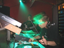 foto Hard X-Plosion, 30 oktober 2004, Kathedraal, Vlaardingen #122575