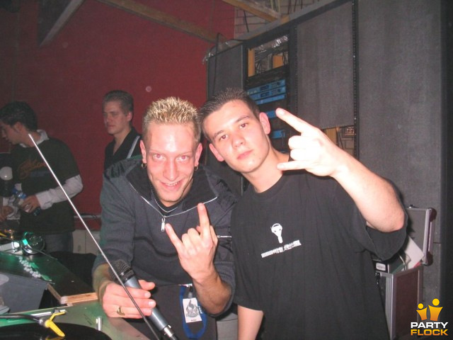 foto Hard X-Plosion, 30 oktober 2004, Kathedraal, met Staz, Deceptix