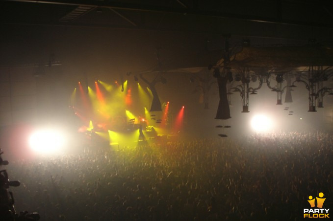 foto Revolution, 20 november 2004, Heineken Music Hall