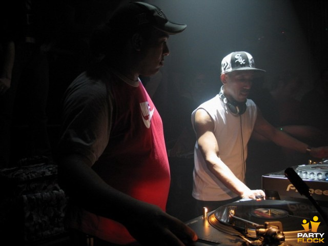 foto Hardhouse Generation, 24 november 2004, AStA, met Bass-D, The Darkraver