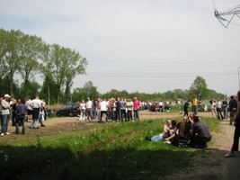 foto Hemelrave 2002, 9 mei 2002, Onder viaduct A35, Hengelo #13055