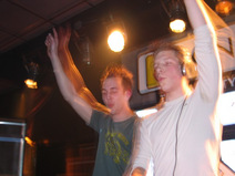 Foto's, Ignition, 18 december 2004, 't Centrum, Wintelre