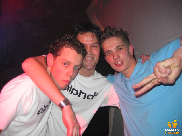 foto Night B4 X-Mass Par-T, 24 december 2004, Ambiance, met Alpha², B2B