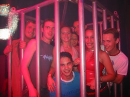 foto Club Q-Base, 11 mei 2002, Hemkade, Zaandam #13626