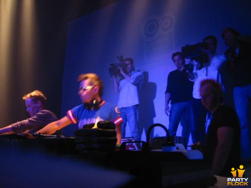 foto Club Q-Base, 11 mei 2002, Hemkade, met Bas & Ram