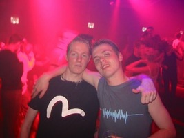 foto Club Q-Base, 11 mei 2002, Hemkade, Zaandam #13718