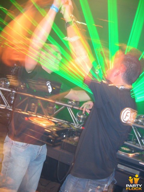 foto X-Qlusive, 29 januari 2005, Heineken Music Hall, met Zany, Pavo