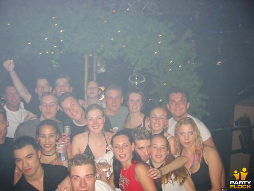 foto Back2school, 24 december 2001, Ministry of Dance