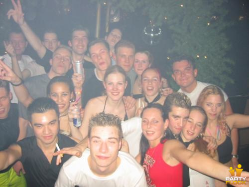 foto Back2school, 24 december 2001, Ministry of Dance