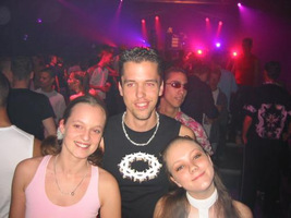 foto Club Q-Base, 18 mei 2002, Hemkade, Zaandam #14506