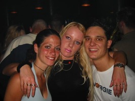 foto Club Q-Base, 18 mei 2002, Hemkade, Zaandam #14664