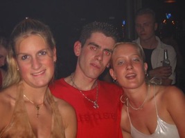 foto Club Q-Base, 18 mei 2002, Hemkade, Zaandam #14717