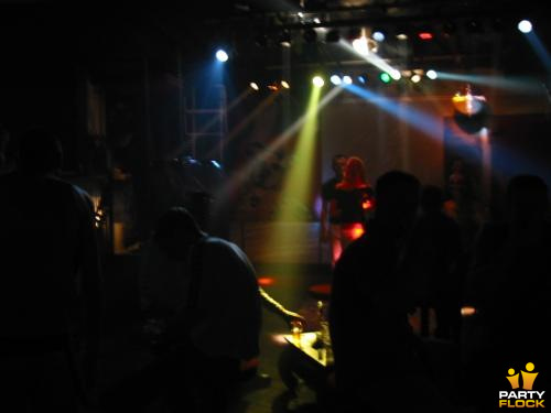 foto Club Q-Base, 18 mei 2002, Hemkade