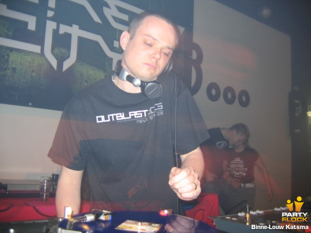 foto Wicked City, 27 maart 2005, Rumours, met Outblast