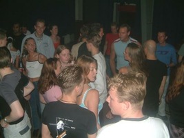 foto Club Q-Base, 18 mei 2002, Hemkade, Zaandam #15039