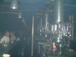 foto Club Q-Base, 18 mei 2002, Hemkade, Zaandam #15065