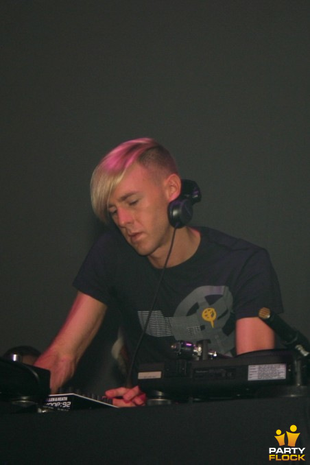 foto TDK Timewarp, 2 april 2005, Maimarkthalle, met Richie Hawtin