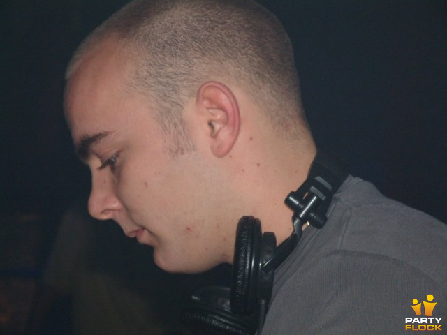 foto #1, 9 april 2005, Sans Souci, met Showtek