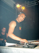 Foto's, 2 Fast 4 Trance vs Italy, 16 april 2005, HappydayZZ, Culemborg