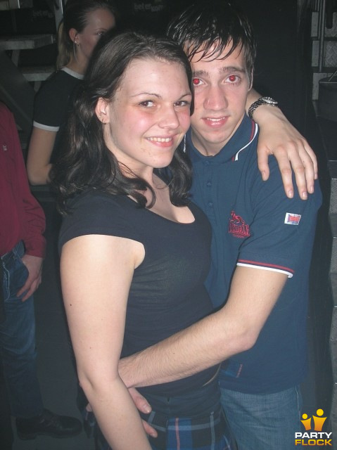 foto Beter kom je niet, 16 april 2005, Amigo's