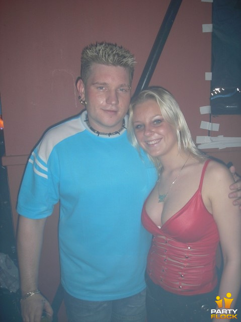 foto Beter kom je niet, 16 april 2005, Amigo's