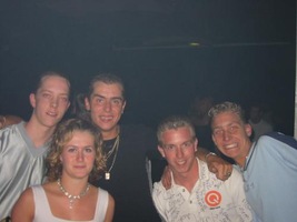 foto Club Q-Base, 25 mei 2002, Hemkade, Zaandam #15521